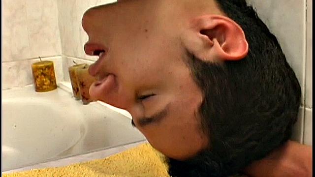 Omar puts moves on skinny bottom boy Fercho and eventually two find themselves naked in bath tub, with raging boners for each other to suck on. An oral exchange has Fercho ready to take that big dick up his little ass, and hops on for ride.