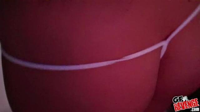 Satisfy your craving with this kinky bra- and pussy-pierced slut in the bathroom