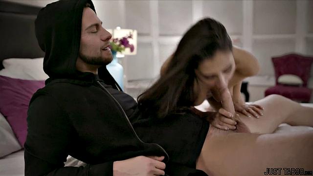 Yes, cum in my pussy!!