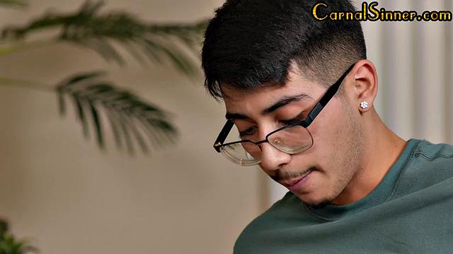 21yo cutie gets pussysmashed