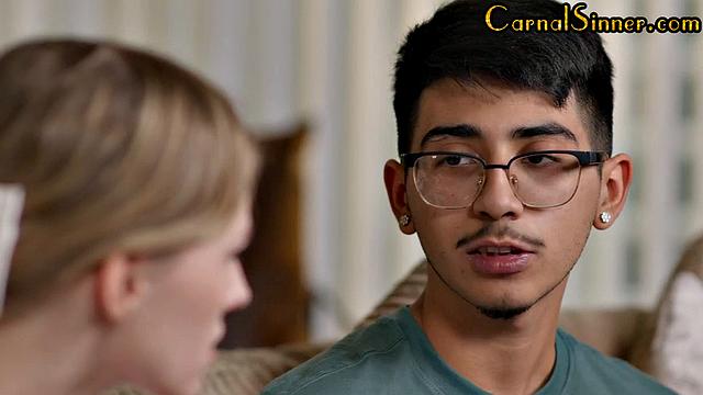 Блондинка с аппетитной жопой получила по полной в миссионере, а скучать ей не дали ни минуты - как тут устоять, когда член на подходе?