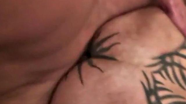 German amateur mature bareback fucked in sling sex