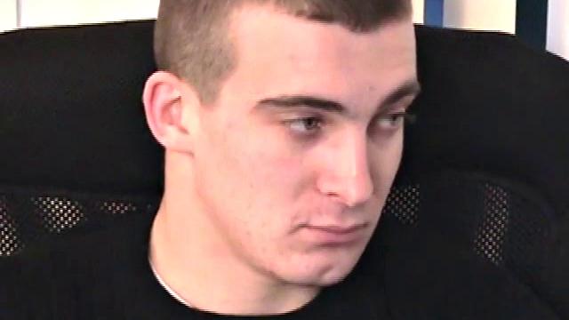 Amateur Darrell Jerking It