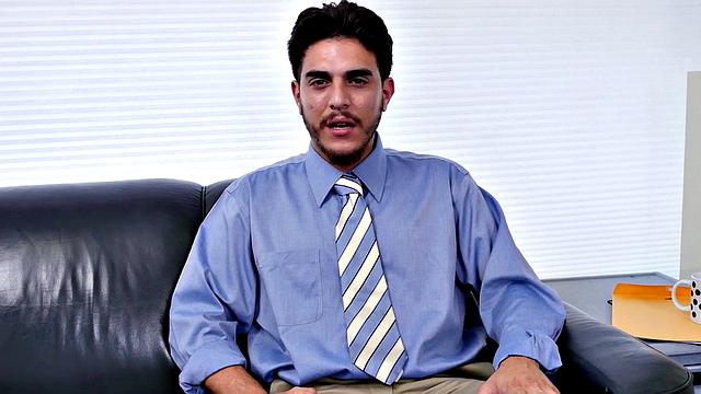 Kinky boss goes all out with BJ employee on ping pong table