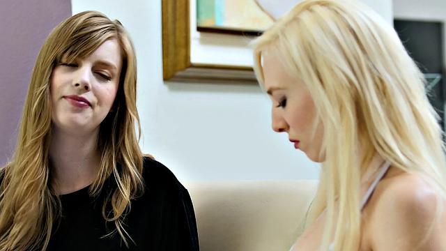 Blonde with brown hair and big tits gets her hairy pussy licked and fingered in the bathtub