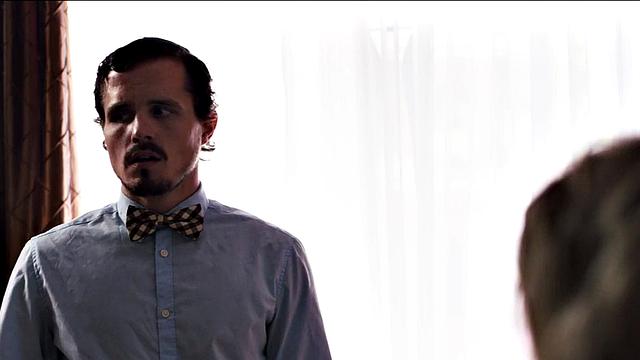 пышная мачеха бесстыдно скачет на хуе пасынка