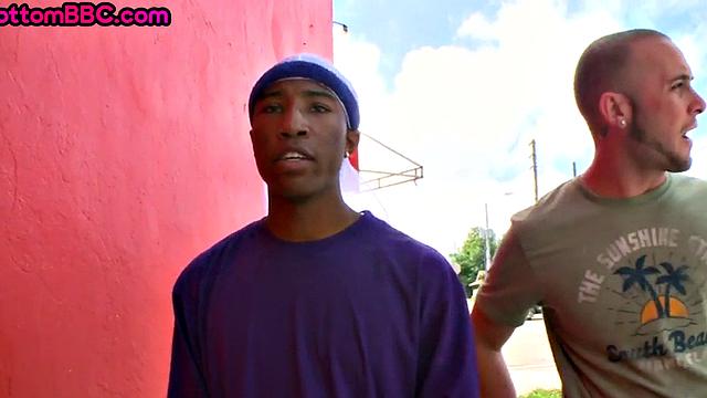 Black amateur going gay