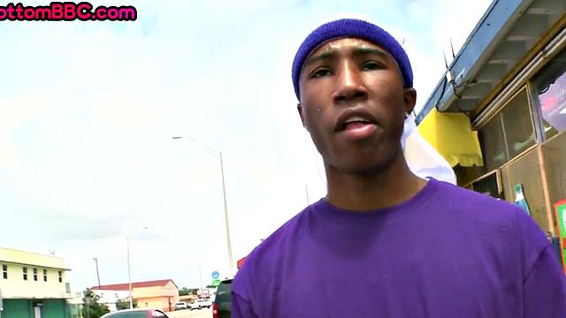 Black amateur going gay