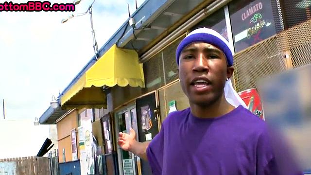 Black amateur going gay