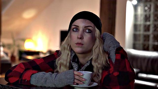 Blonde bombshell gets her bald pussy pounded in a steamy shower while kissing and riding a big dick in doggystyle