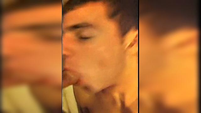 Hung Boyfriend Wanks Off! - Brez Wilde