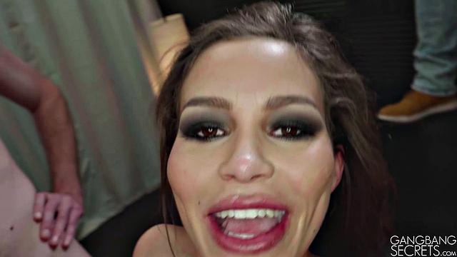 And now eat this creampie!