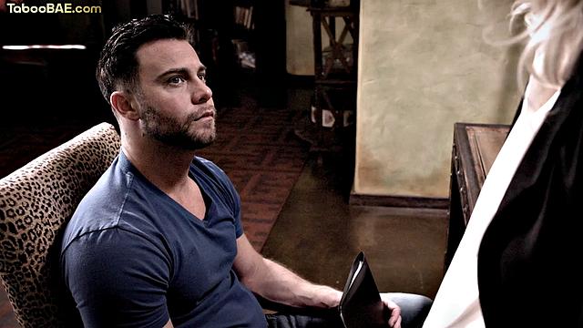 Blonde boss gets throatfuck by hot client