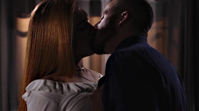 Redhead trans barebacking boyfriend until he cums