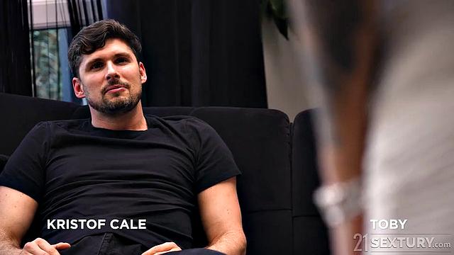 Beautiful On The Prowl, Scene #01