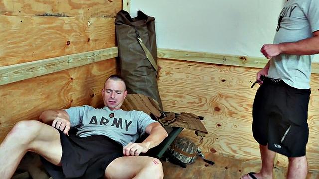 Toilet military stud 3some by sergeant n soldier