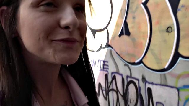 Big titted inked babe wants to be fucked in public place