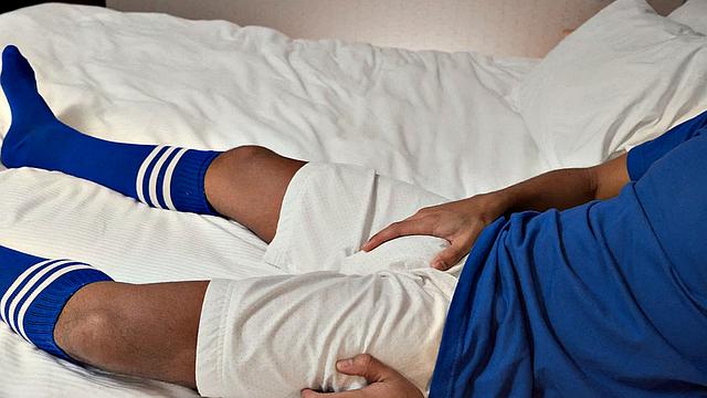 Training jock assfucks his newest coach