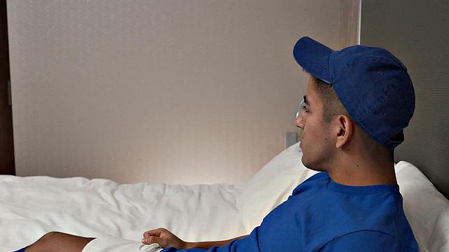 Training jock assfucks his newest coach