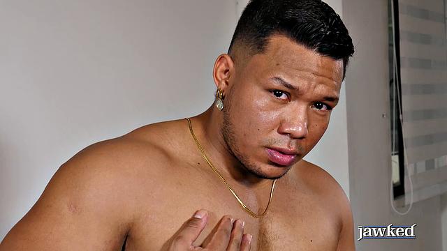 Jackson Dasilva takes control and dominates a steamy gay hookup