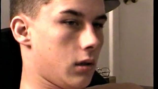 Straight Boy Boston Gets Sucked