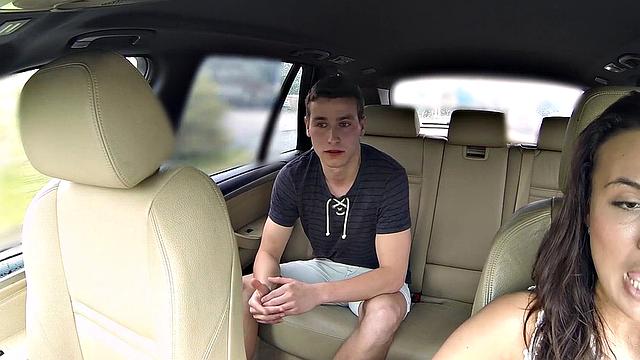 Cheating hubby gets his trimmed pussy licked & fucked in cab