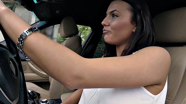 Cheating hubby gets his trimmed pussy licked & fucked in cab