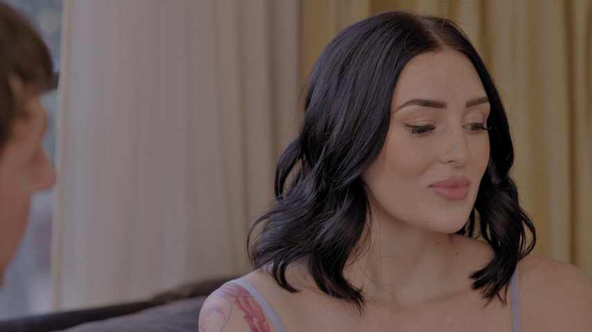 Lustful Private Investigator Offers Housewife Charlotte Sins To Cheat On Husband