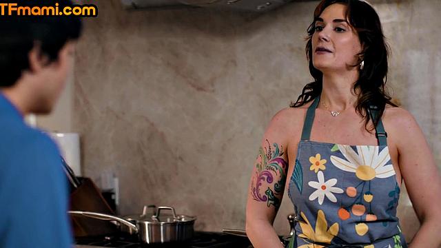 Big ass cougar pounded by stud