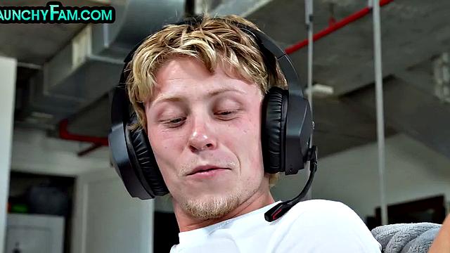 Cute petite stepsis got doggystyle fucked by stepbro