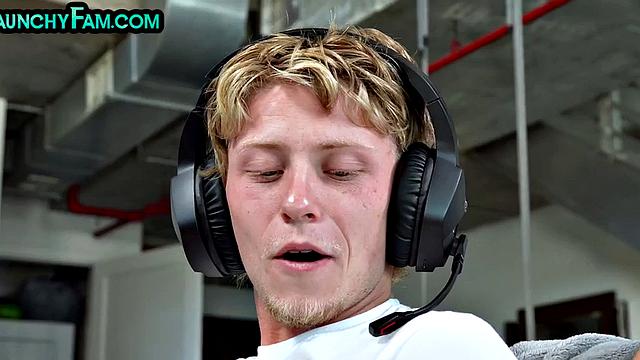 Cute petite stepsis got doggystyle fucked by stepbro