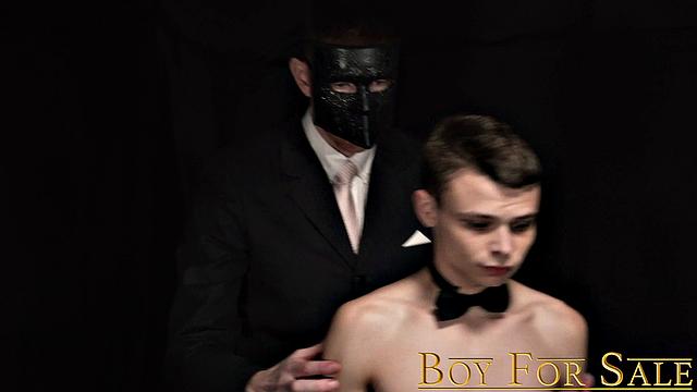 THE BOY AUSTIN Chapter 13 - Auction
