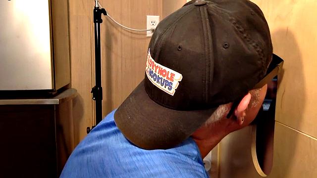 Gloryhole daddy face jizzed after giving blowjob