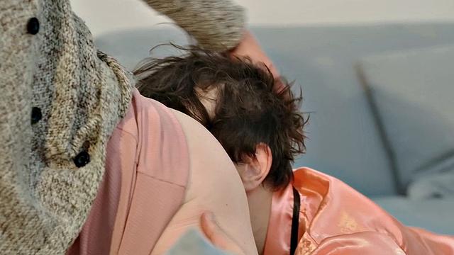 MATURE4K. Husband's Cockblock