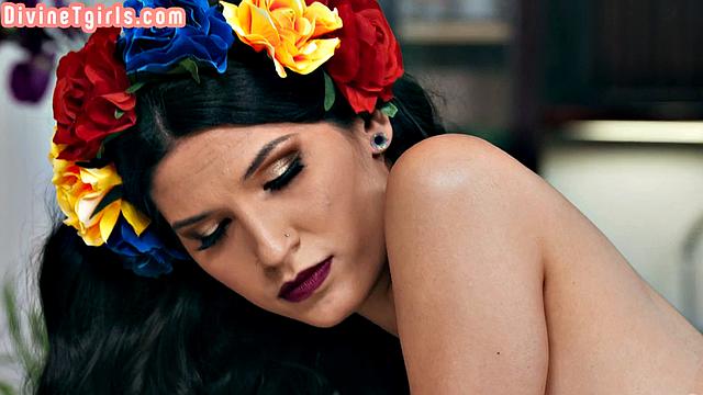 Dreamy Latina Trans Sapphic Sex