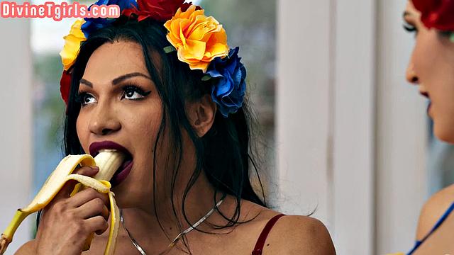 Dreamy Latina Trans Sapphic Sex