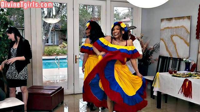 Dreamy Latina Trans Sapphic Sex