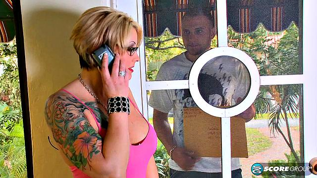 Selexia's lingerie voyeur fling