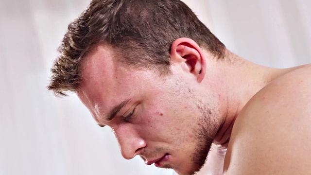 Sexy 21yo fucked by oiled dick in wet pussy