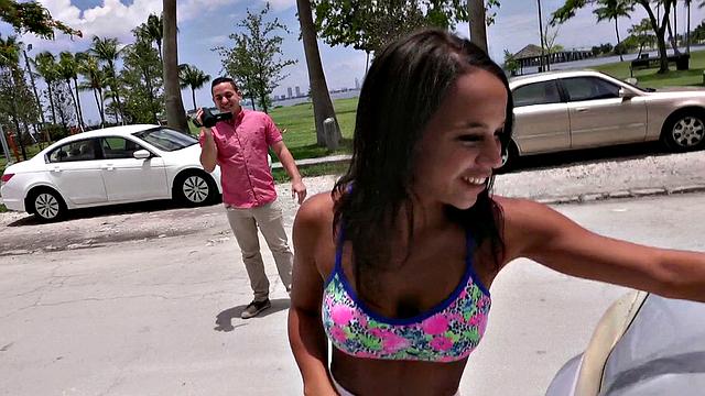 Latina Streaks in Construction Site