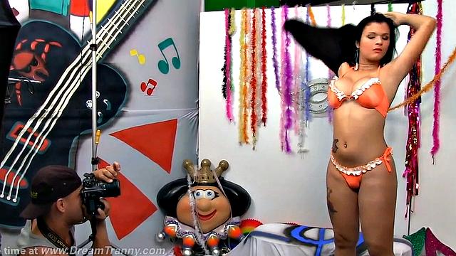 Cute tranny gets double fucked bareback interracial