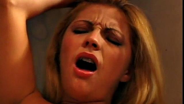 Sexy Hot Latina Gets Fucked Hardcore By BF