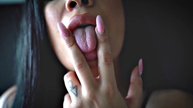 stunning brunette likes candies :P Twitter hard