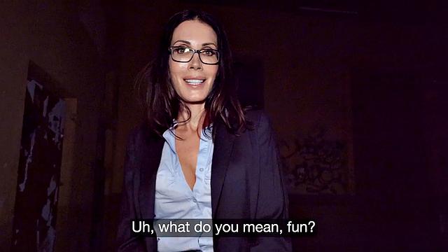 Spex cougar dicksucking POV