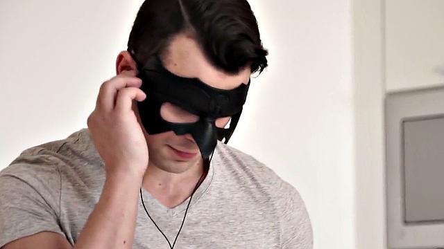 Handsome masked amateur stud masturbates and cums