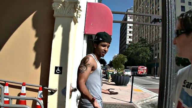 Picked up Ebony thug fucked by white top in cafe