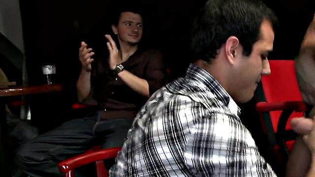 Real amateurs giving head to the stripper