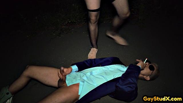 Horny jock pounding his twunk bitch