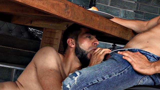 Horny stud penetrated in anal by big white cock