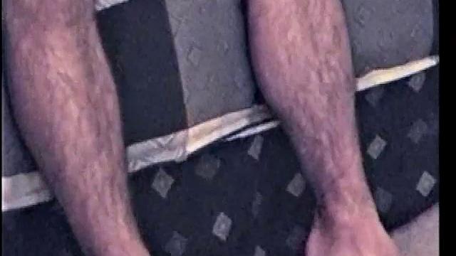 Винни отсасывает Франко и доводит до мощного финиша, мужественный гей секс с разрядкой в рот.